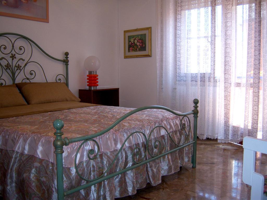 Bed And Breakfast Geckos Brindisi Eksteriør billede